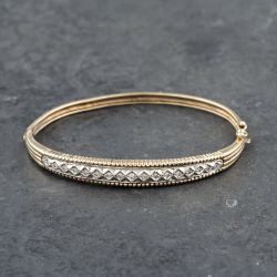 Second Hand 9ct Two Colour Gold Diamond Standard Hinged Bangle 41211333