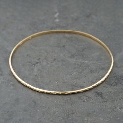 Second Hand 9ct Yellow Gold Diamond Cut Standard Simple Bangle 41211405