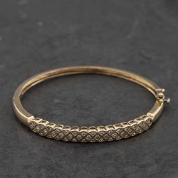Second Hand 9ct Yellow Gold 0.85ct Brilliant Cut Diamond Set Three Row Hinged Bangle 41211470