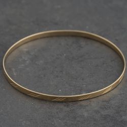 Second Hand 9ct Yellow Gold Engraved Simple Bangle 41211483