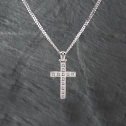 Second Hand Silver Cubic Zirconia Rubover Set Cross Pendant & 20 Inch Curb Chain 41251580