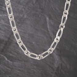 Second Hand Silver Heavy One Plus One 22 Inch Figaro Chain 41251584