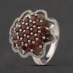 Second Hand Sterling Silver Garnet & White Zircon Large Flower Cluster Ring 41251665