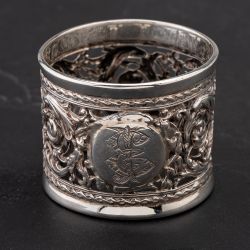 Second Hand Vintage Fancy Patterned Open Work Napkin Ring 4126883