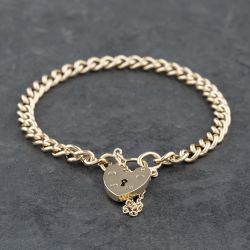 Second Hand 9ct Yellow Gold Padlock & Safety Chain 7 Inch Curb Chain Bracelet 41281558