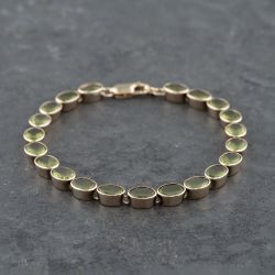 Second Hand 9ct Yellow Gold Peridot Set 7 Inch Bracelet 41281588