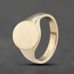 Second Hand 9ct Yellow Gold Oval Signet Ring 41341837