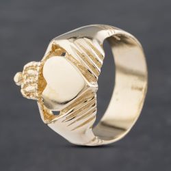 Second Hand 9ct Yellow Gold Heavy Claddagh Ring 41341863