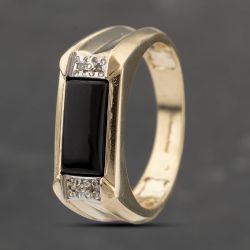 Second Hand 9ct Yellow Gold Onyx & Diamond Oblong Signet Ring 41342088