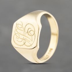 Second Hand Vintage 18ct Yellow Gold Square Signet Ring 41342155