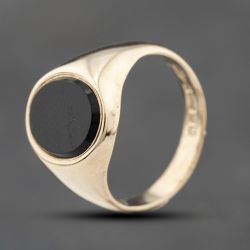 Second Hand 9ct Yellow Gold Onyx Oval Signet Ring 41342221