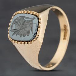 Second Hand 9ct Yellow Gold Hematite Signet Ring 41342288