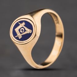 Second Hand 9ct Yellow Gold Masonic Signet Ring 41342401