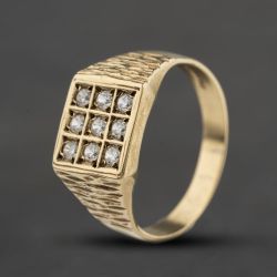Second Hand 9ct Yellow Gold Cubic Zirconia Nine Stone Signet Ring 41342559