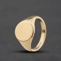 Second Hand 9ct Yellow Gold Heavy Plain Oval Signet Ring 41342606