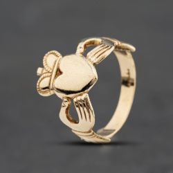 Second Hand 9ct Yellow Gold Claddagh Ring 41342614