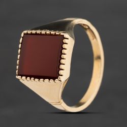 Second Hand 9ct Yellow Gold Carnelian Signet Ring 41342645