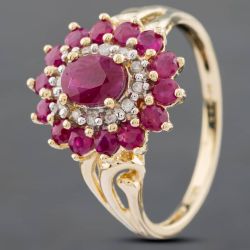 Second Hand 9ct Yellow Gold Ruby & Diamond Oval Three Tier Cluster Ring 41381832