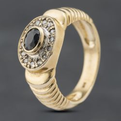 Second Hand 9ct Yellow Gold Sapphire & Brilliant Cut Diamond Oval Patterned Shoulders Cluster Ring 41382692