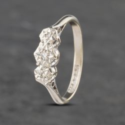 Second Hand 18ct White Gold 0.05ct Brilliant Cut Diamond Illusion Set Three Stone Ring 41382812