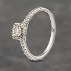 Second Hand 9ct White Gold 0.25ct Brilliant Cut Diamond Halo Cluster Ring 41383028