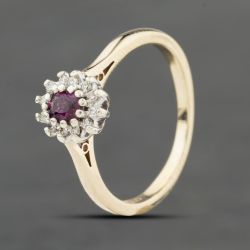 Second Hand 9ct Yellow Gold 0.10ct Brilliant Cut Diamond Solitaire Ring 41383115