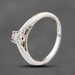 Second Hand 9ct White Gold 0.20ct Brilliant Cut Diamond Solitaire Ring 41383842