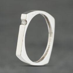 Second Hand 9ct White Gold Diamond Oblong Signet Ring 41383948