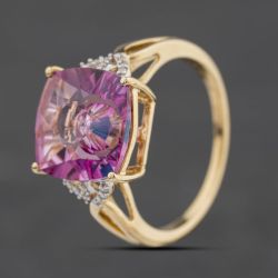 Second Hand 9ct Yellow Gold Pink Topaz & 0.05ct Diamond Cushion Dress Ring 41384581