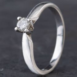 Second Hand Platinum 0.25ct Brilliant Cut Diamond 4 Claw Solitaire Ring 4148135