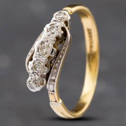 Second Hand 18ct Two Colour Gold Diamond Crossover Five Stone Ring 41481424