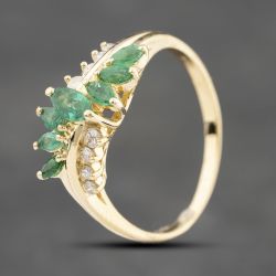 Second Hand 18ct Yellow Gold Emerald & Brilliant Cut Diamond Fancy Ring 41481809