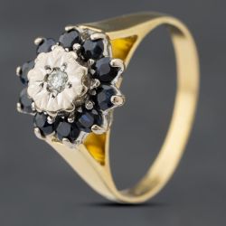 Second Hand Vintage 18ct Yellow Gold Sapphire & Brilliant Cut Diamond Round Cluster Ring 41481815