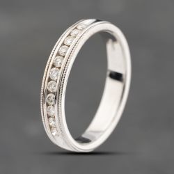 Second Hand 14ct White Gold 0.25ct Brilliant Cut Diamond Half Eternity Ring 41481830