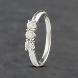 Second Hand 18ct White Gold 0.44ct Brilliant Cut Diamond Three Stone Ring 41481891