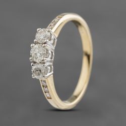 Second Hand 14ct Yellow Gold 0.50ct Diamond Three Stone Ring 41482008