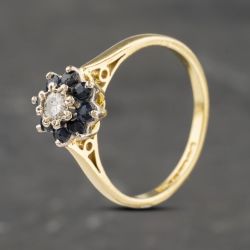 Second Hand 18ct Yellow Gold Sapphire & 0.12ct Brilliant Cut Diamond Round Cluster Ring 41482068