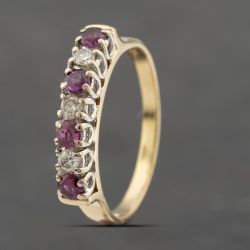 Second Hand 18ct Yellow Gold Ruby & 0.21ct Diamond Seven Stone Ring 41482123