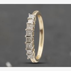 Second Hand 9ct Yellow Gold 0.50ct Princess Cut Diamond Half Eternity Ring 41482238