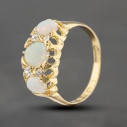 Second Hand Antique 18ct Yellow Gold Opal & 0.20ct Diamond Seven Stone Ring 41482243
