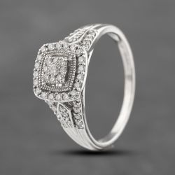 Second Hand 9ct White Gold 0.42ct Brilliant Cut Diamond Cushion Shaped Cluster Ring 41482274