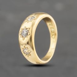 Second Hand Vintage 18ct Yellow Gold 0.25ct Diamond Three Stone Ring 41482283