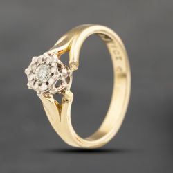 Second Hand Vintage Yellow Gold 0.10ct Brilliant Cut Diamond Solitaire Ring 41482304