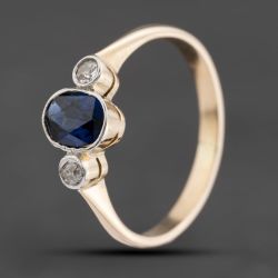 Second Hand 9ct Yellow Gold Synthetic Sapphire & 0.06ct Diamond Rubover Three Stone Ring 41482368