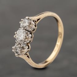 Second Hand Vintage Yellow Gold 0.75ct Diamond Three Stone Ring 41482446