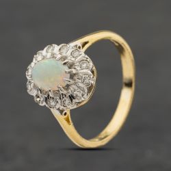 Second Hand 18ct Yellow Gold Opal & Diamond Cluster Ring 41482541