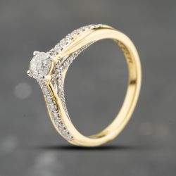Second Hand 18ct Yellow Gold Certificated 0.33ct Brilliant Cut Diamond Shoulder Set Solitaire Ring 41482638