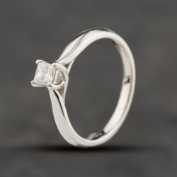 Second Hand 18ct White Gold 0.20ct Princess Cut Diamond Solitaire Ring 41482720
