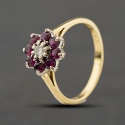 Second Hand 18ct Yellow Gold Ruby & 0.10ct Brilliant Cut Diamond Flower Cluster Ring 41482805