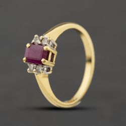 Second Hand 18ct Yellow Gold Ruby & 0.16ct Brilliant Cut Diamond Five Stone Ring 41482806
